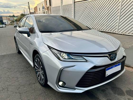 TOYOTA COROLLA 1.8 VVT-I HYBRID FLEX ALTIS PREMIUM CVT TOYOTA COROLLA 1.8 VVT-I HYBRID FLEX ALTIS PREMIUM CVT